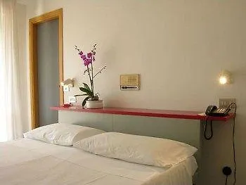 Hotel Esperia Chianciano Terme 3*,